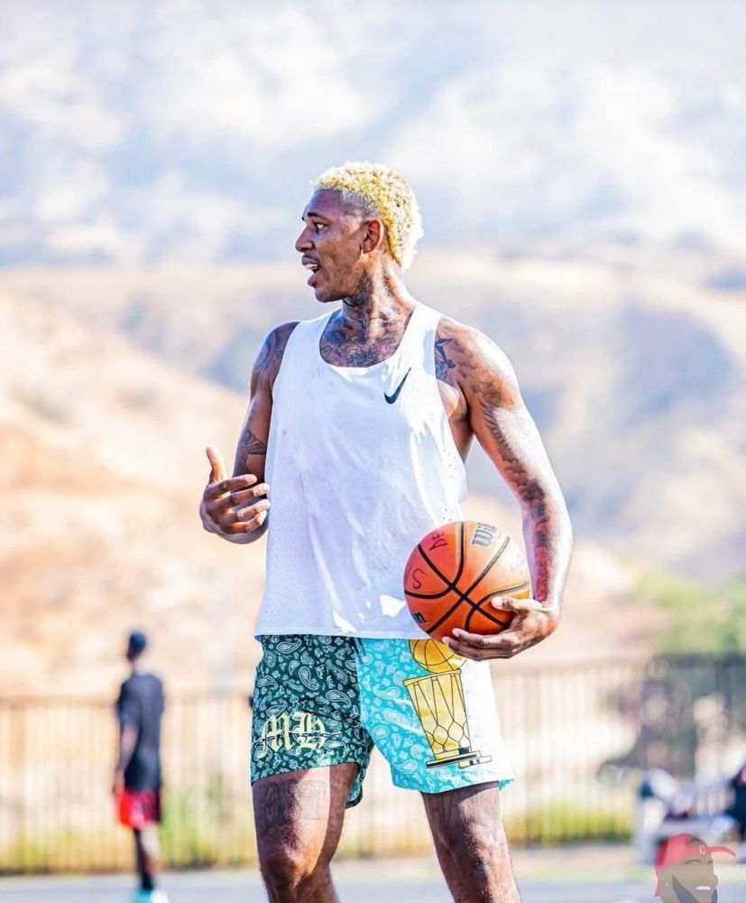 放大对持球 放大对持球