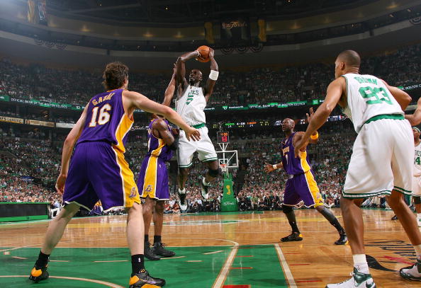 二点球争抢 二点球争抢