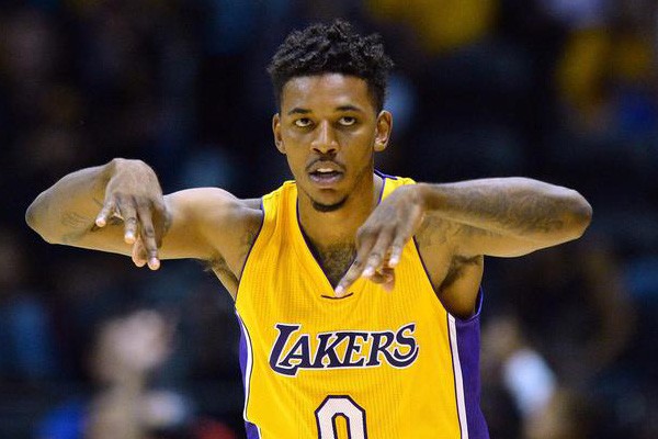 以人数与技 以人数与技