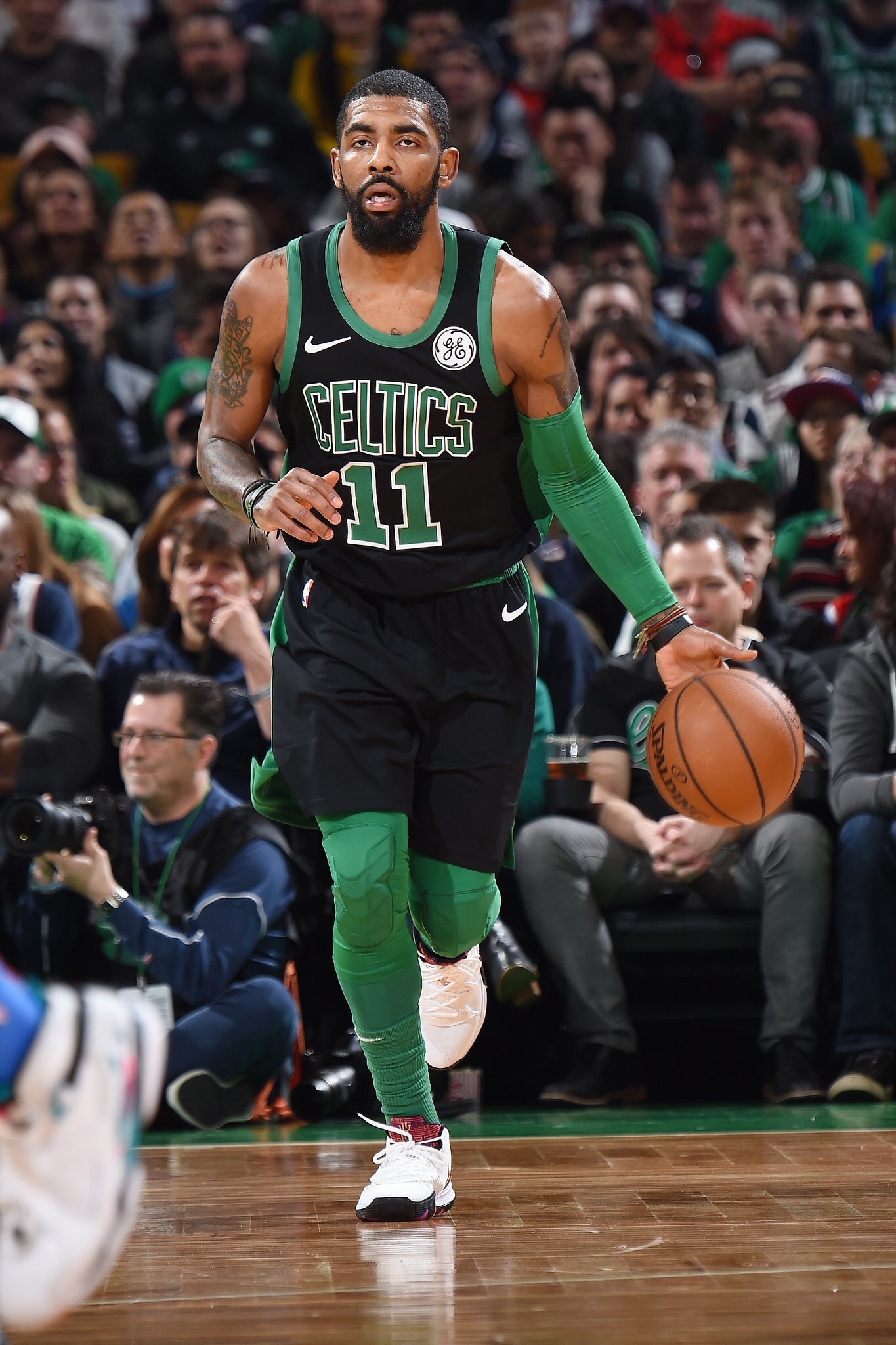 迅速聚焦于 迅速聚焦于