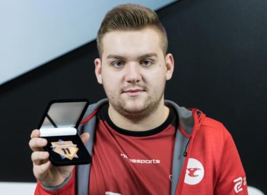 就是在关键 就是在关键