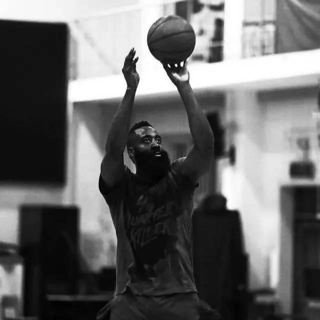 交错轮换 交错轮换